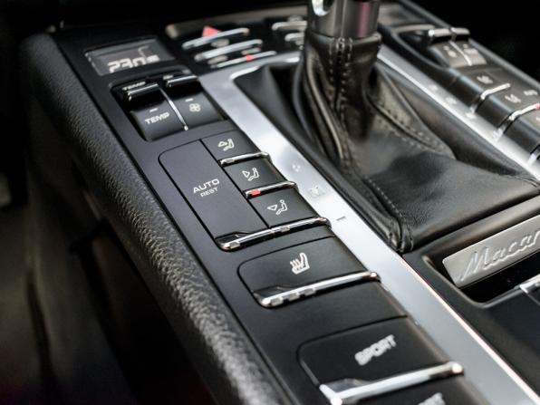 Porsche Macan I с пробегом 2015 года, цена 3 100 000 рублей, 151707 км, внедорожник, Автокод Объявления