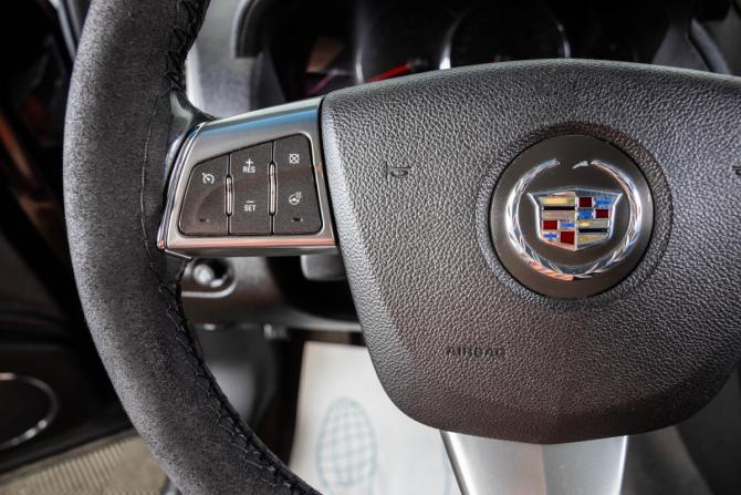 Cadillac SRX I с пробегом 2008 года, цена 869 000 рублей, 224000 км, внедорожник, Автокод Объявления