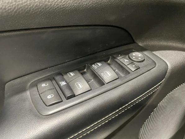 Jeep Grand Cherokee IV (WK2) Рестайлинг с пробегом 2016 года, цена 2 795 000 рублей, 130000 км, внедорожник, Автокод Объявления
