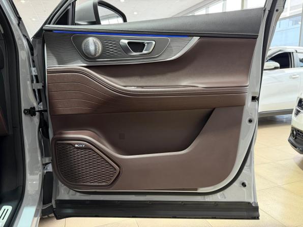 Chery Tiggo 8 Pro Max I Рестайлинг с пробегом 2023 года, цена 2 450 000 рублей, 33275 км, внедорожник, Автокод Объявления