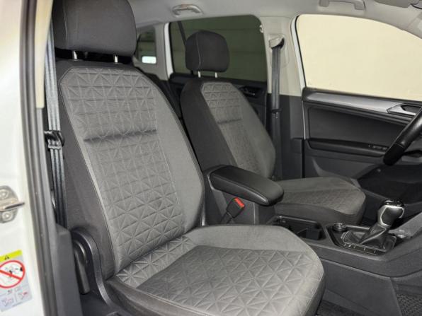Volkswagen Tiguan II Рестайлинг с пробегом 2021 года, цена 2 970 000 рублей, 97359 км, внедорожник, Автокод Объявления