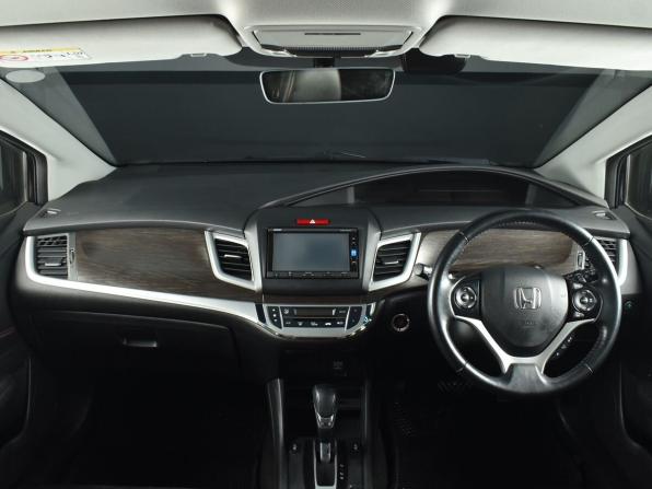 Honda Jade I с пробегом 2015 года, цена 1 399 995 рублей, 177467 км, компактвэн, Автокод Объявления