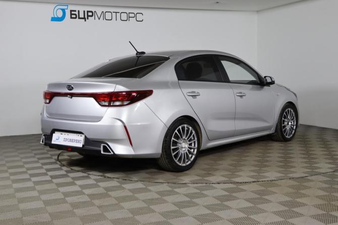 Kia Rio IV Рестайлинг с пробегом 2021 года, цена 1 389 990 рублей, 113999 км, седан, Автокод Объявления