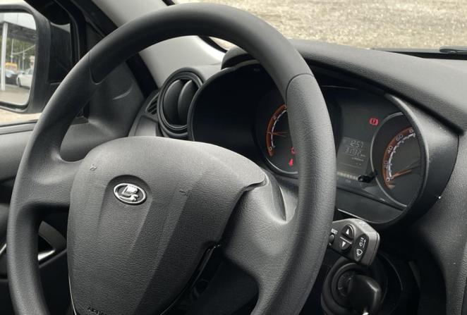 Lada (ВАЗ) Granta I Рестайлинг с пробегом 2023 года, цена 825 000 рублей, 31723 км, универсал, Автокод Объявления