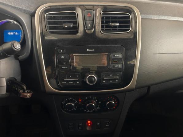Renault Logan II с пробегом 2017 года, цена 680 000 рублей, 158275 км, седан, Автокод Объявления