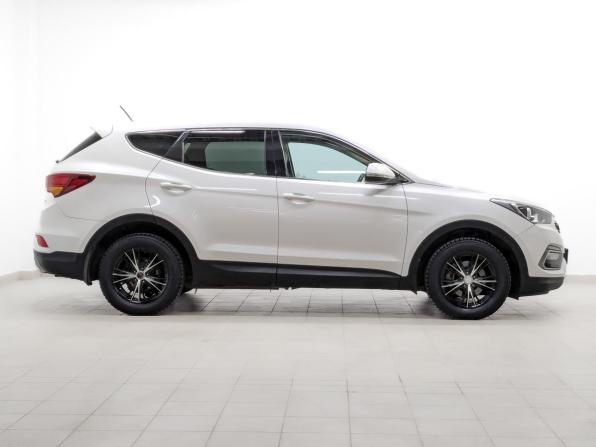 Hyundai Santa Fe III Рестайлинг с пробегом 2016 года, цена 1 840 000 рублей, 172281 км, внедорожник, Автокод Объявления