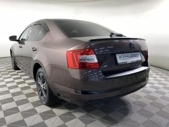 Skoda Octavia III (A7) с пробегом 2013 года, цена 757 000 рублей, 292235 км, лифтбек, Автокод Объявления