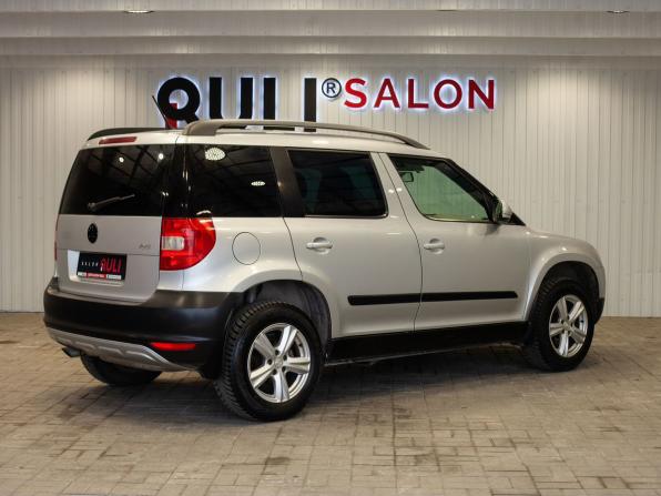 Skoda Yeti I с пробегом 2012 года, цена 745 000 рублей, 185258 км, внедорожник, Автокод Объявления