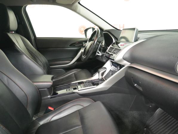 Mitsubishi Eclipse Cross I с пробегом 2018 года, цена 1 870 000 рублей, 87299 км, внедорожник, Автокод Объявления