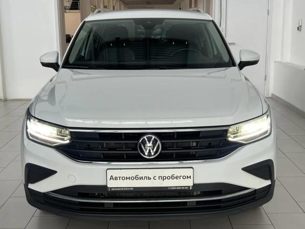 Volkswagen Tiguan II Рестайлинг с пробегом 2021 года, цена 3 399 000 рублей, 41628 км, внедорожник, Автокод Объявления