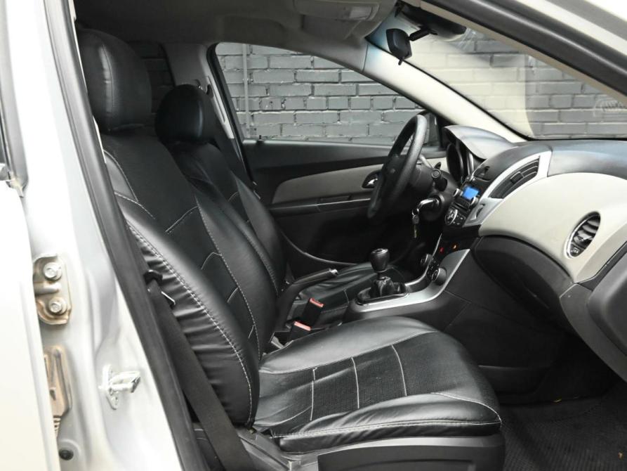 Chevrolet Cruze I Рестайлинг Екатеринбург  - изображение 10