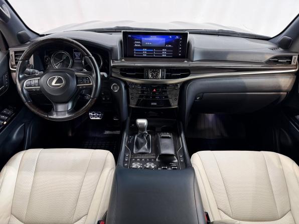 Lexus LX III Рестайлинг 2 с пробегом 2015 года, цена 7 990 000 рублей, 75000 км, внедорожник, Автокод Объявления