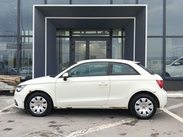 Audi A1 I (8X) с пробегом 2010 года, цена 849 000 рублей, 220719 км, хэтчбек, Автокод Объявления