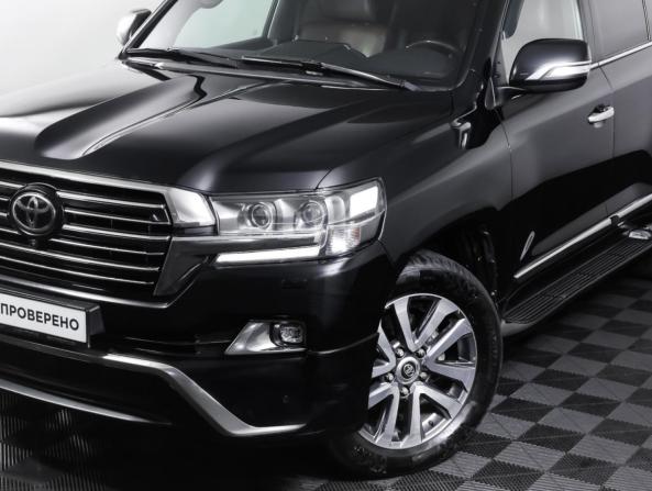 Toyota Land Cruiser 200 Series Рестайлинг 2 с пробегом 2016 года, цена 4 800 000 рублей, 260000 км, внедорожник, Автокод Объявления