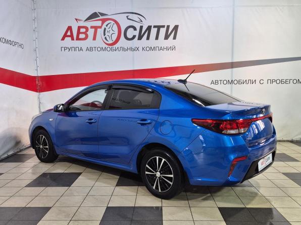 Kia Rio IV с пробегом 2018 года, цена 1 275 000 рублей, 122991 км, седан, Автокод Объявления