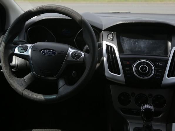 Ford Focus III с пробегом 2012 года, цена 646 000 рублей, 217400 км, универсал, Автокод Объявления