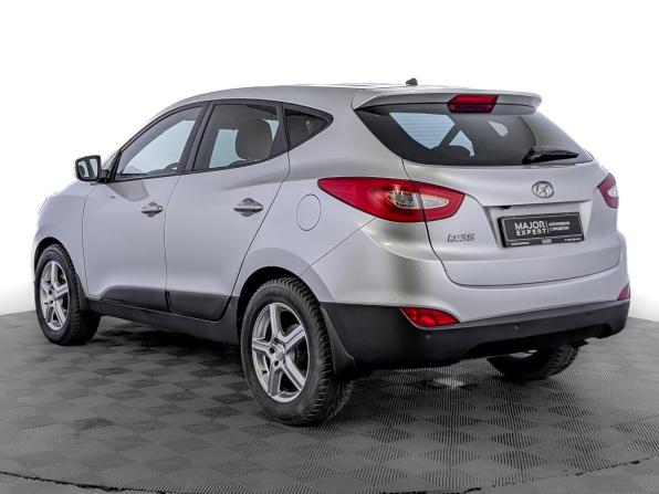 Hyundai ix35 I Рестайлинг с пробегом 2015 года, цена 1 550 000 рублей, 77988 км, внедорожник, Автокод Объявления