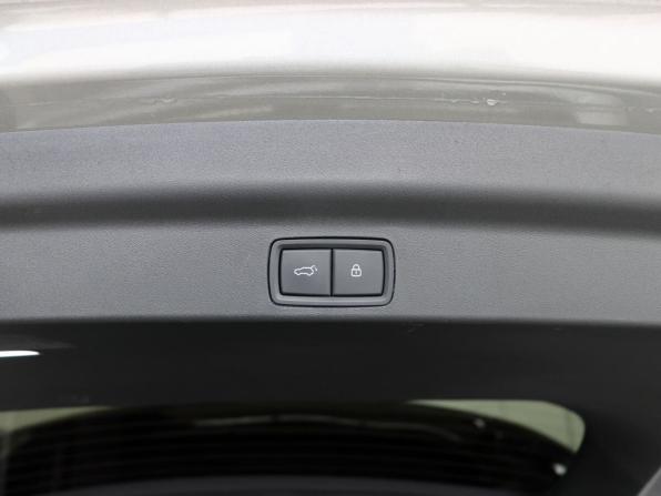 Li Auto (Lixiang) L7 I с пробегом 2023 года, цена 6 500 000 рублей, 12686 км, внедорожник, Автокод Объявления