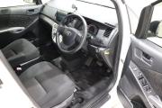 Toyota ISis I Рестайлинг Иркутск  - изображение 37