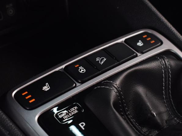 Hyundai Creta I с пробегом 2017 года, цена 1 879 999 рублей, 129594 км, внедорожник, Автокод Объявления