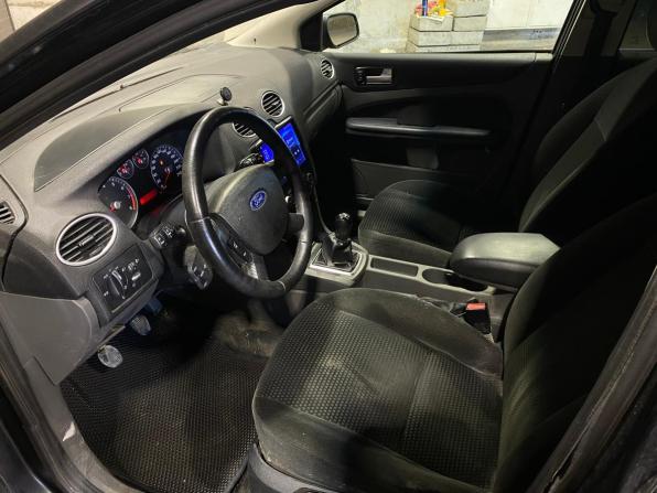 Ford Focus II с пробегом 2007 года, цена 400 000 рублей, 257840 км, хэтчбек, Автокод Объявления