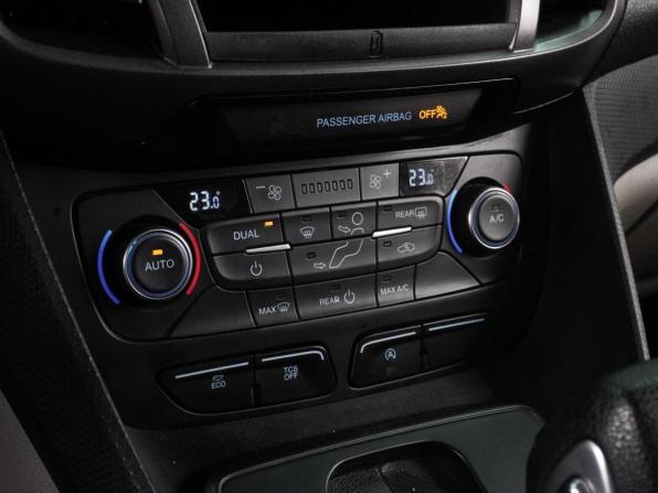 Ford Transit Connect II Рестайлинг с пробегом 2018 года, цена 1 897 000 рублей, 187200 км, компактвэн, Автокод Объявления
