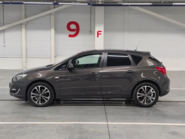 Opel Astra J Рестайлинг с пробегом 2012 года, цена 769 000 рублей, 117770 км, хэтчбек, Автокод Объявления