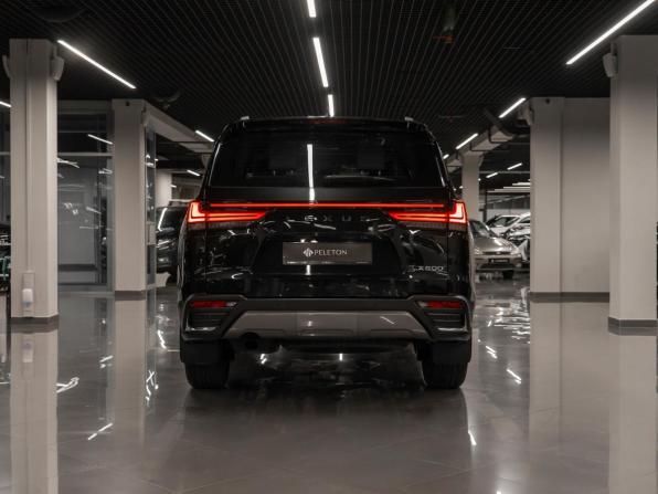 Lexus LX IV с пробегом 2025 года, цена 18 350 000 рублей, 5 км, внедорожник, Автокод Объявления