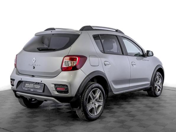 Renault Sandero II Рестайлинг с пробегом 2021 года, цена 1 265 000 рублей, 107636 км, хэтчбек, Автокод Объявления