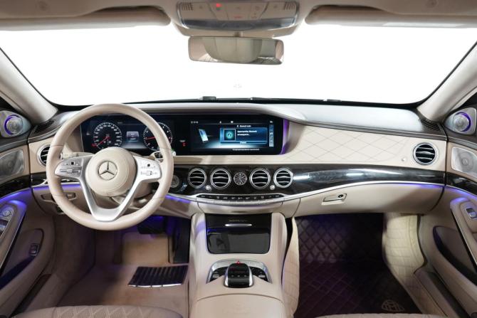 Mercedes-Benz Maybach S-Класс I (X222) Рестайлинг с пробегом 2018 года, цена 5 920 000 рублей, 176596 км, седан, Автокод Объявления