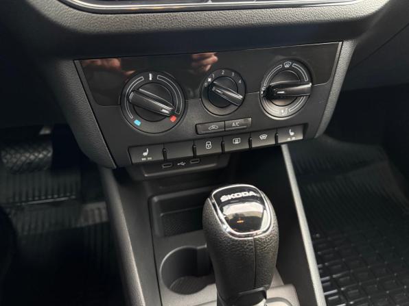 Skoda Rapid II с пробегом 2021 года, цена 1 810 000 рублей, 37860 км, лифтбек, Автокод Объявления