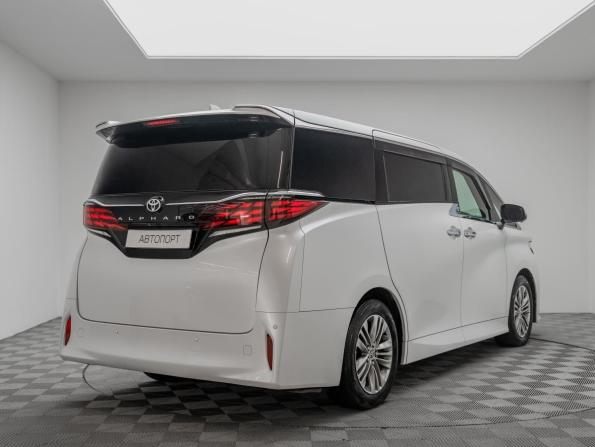 Toyota Alphard IV с пробегом 2024 года, цена 9 490 000 рублей, 29829 км, минивэн, Автокод Объявления