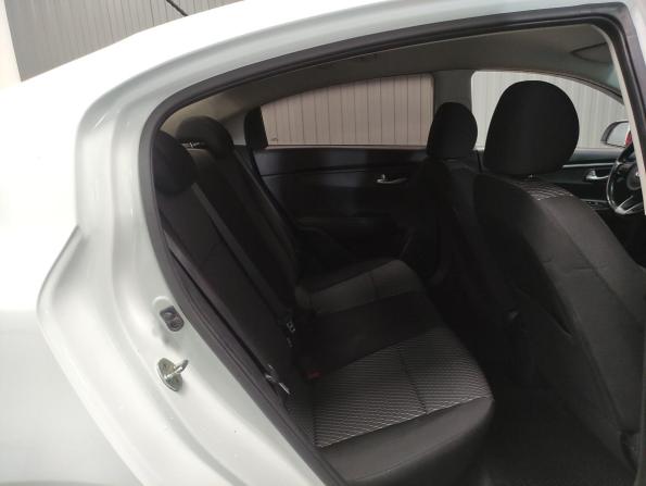 Kia Rio IV с пробегом 2018 года, цена 1 285 000 рублей, 121528 км, седан, Автокод Объявления