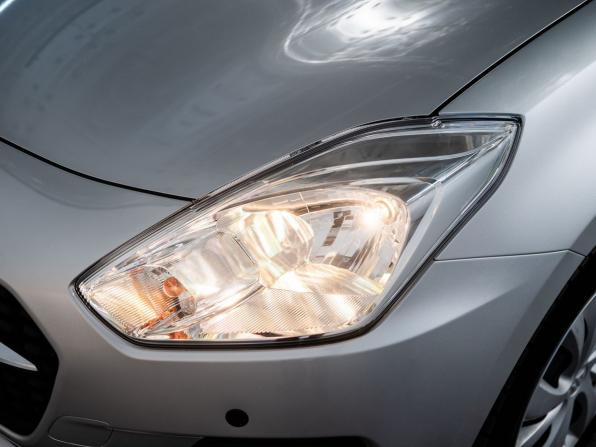 Suzuki Swift V Рестайлинг с пробегом 2020 года, цена 1 090 300 рублей, 76043 км, хэтчбек, Автокод Объявления