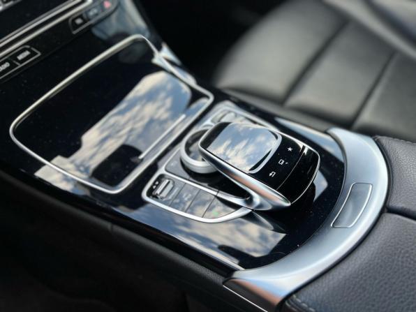 Mercedes-Benz C-Класс IV (W205) с пробегом 2015 года, цена 2 388 000 рублей, 132693 км, седан, Автокод Объявления