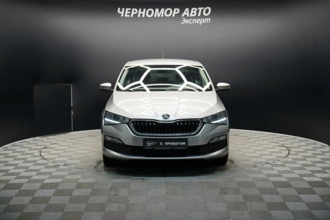 Skoda Rapid II с пробегом 2022 года, цена 1 838 000 рублей, 96257 км, лифтбек, Автокод Объявления