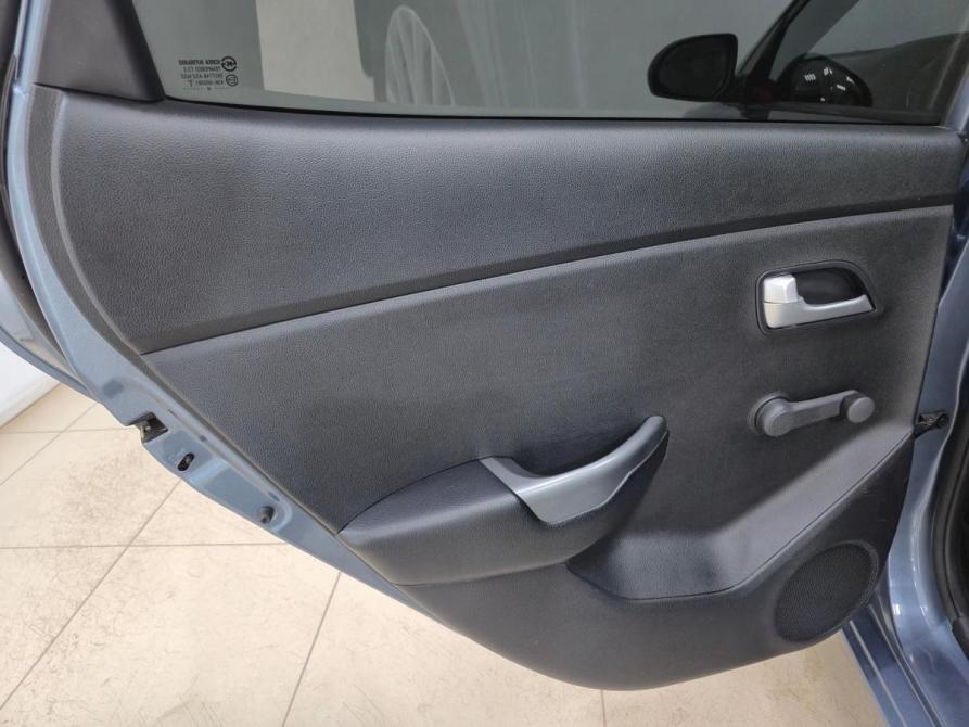 Kia Rio III Альметьевск  - изображение 17
