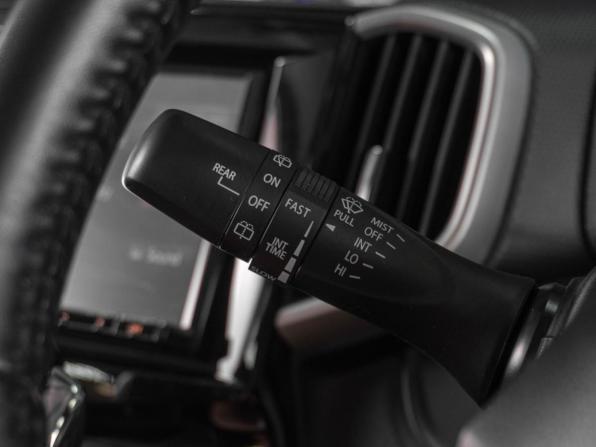 Suzuki Solio III с пробегом 2019 года, цена 1 329 000 рублей, 111396 км, микровэн, Автокод Объявления