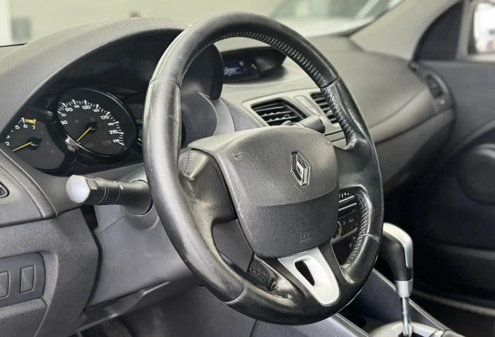 Renault Fluence I Шахты  - изображение 12