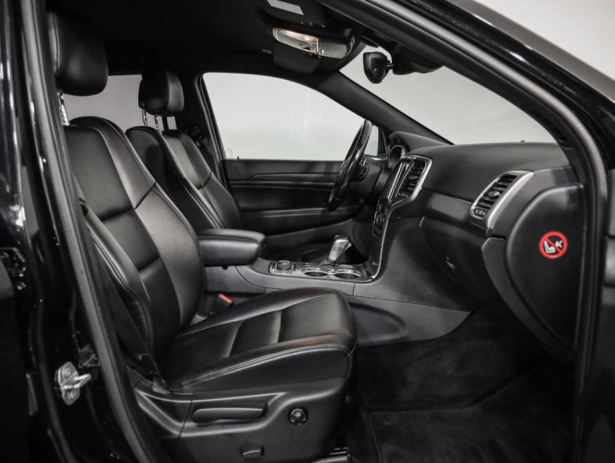 Jeep Grand Cherokee IV (WK2) Рестайлинг Санкт-Петербург  - изображение 24