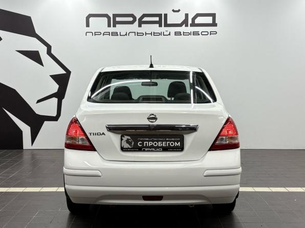 Nissan Tiida I Рестайлинг с пробегом 2013 года, цена 829 900 рублей, 117592 км, седан, Автокод Объявления