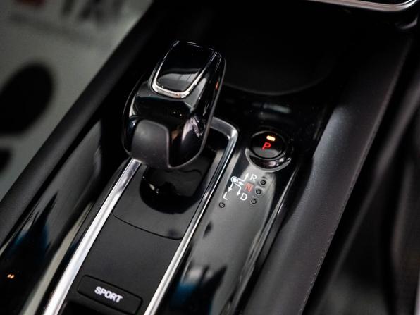 Honda Vezel I Рестайлинг с пробегом 2019 года, цена 1 879 500 рублей, 103342 км, внедорожник, Автокод Объявления