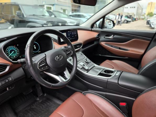 Hyundai Santa Fe IV Рестайлинг с пробегом 2023 года, цена 3 299 900 рублей, 152000 км, внедорожник, Автокод Объявления