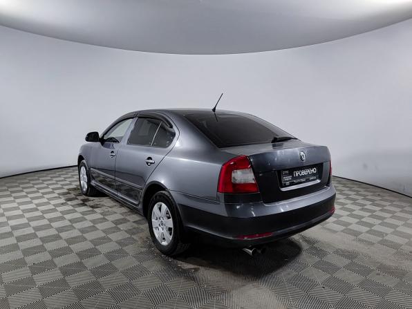 Skoda Octavia II (A5) Рестайлинг с пробегом 2011 года, цена 710 000 рублей, 206000 км, лифтбек, Автокод Объявления