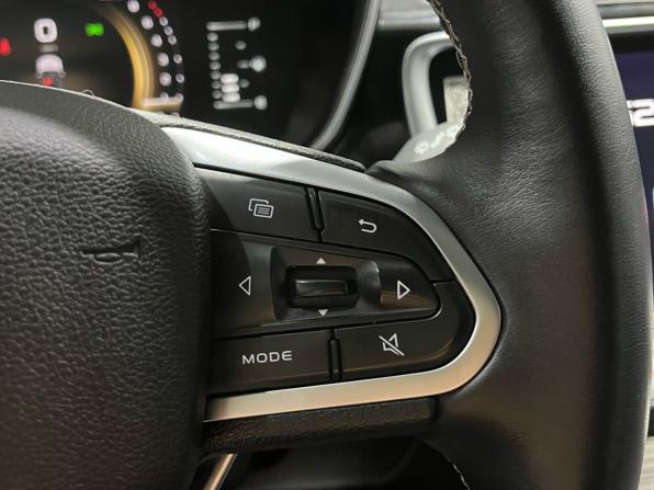 Geely Atlas Pro с пробегом 2024 года, цена 1 920 000 рублей, 40765 км, внедорожник, Автокод Объявления