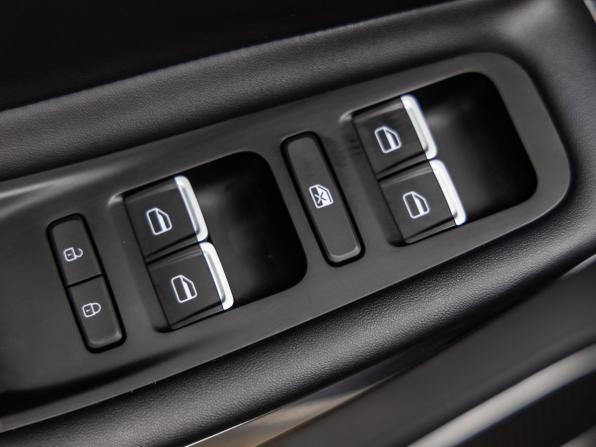 Omoda S5 с пробегом 2023 года, цена 1 618 000 рублей, 21838 км, седан, Автокод Объявления