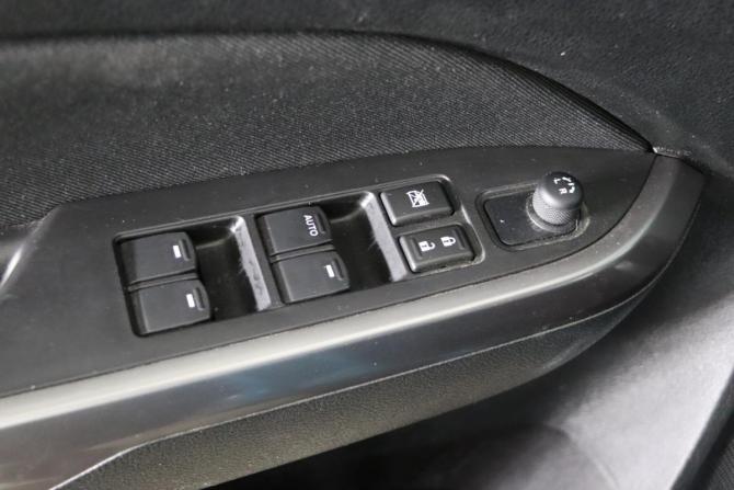 Suzuki Vitara II Рестайлинг с пробегом 2021 года, цена 2 049 990 рублей, 155288 км, внедорожник, Автокод Объявления