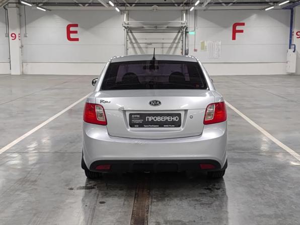 Kia Rio II Рестайлинг с пробегом 2011 года, цена 550 000 рублей, 308853 км, седан, Автокод Объявления