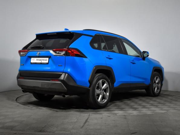Toyota RAV4 V (XA50) с пробегом 2021 года, цена 3 060 000 рублей, 93967 км, внедорожник, Автокод Объявления