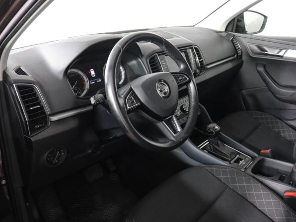 Skoda Karoq I с пробегом 2020 года, цена 2 097 000 рублей, 152256 км, внедорожник, Автокод Объявления